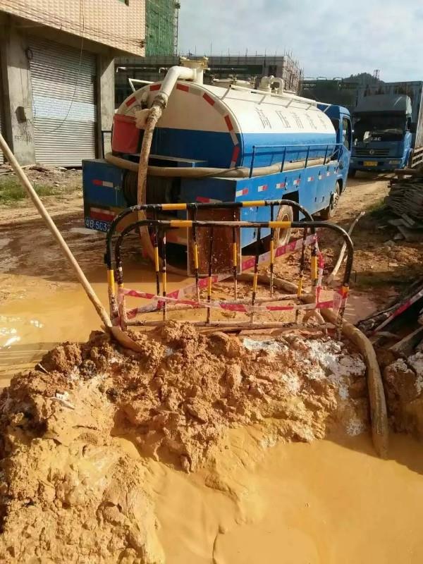 毛感乡工地淤泥清淤